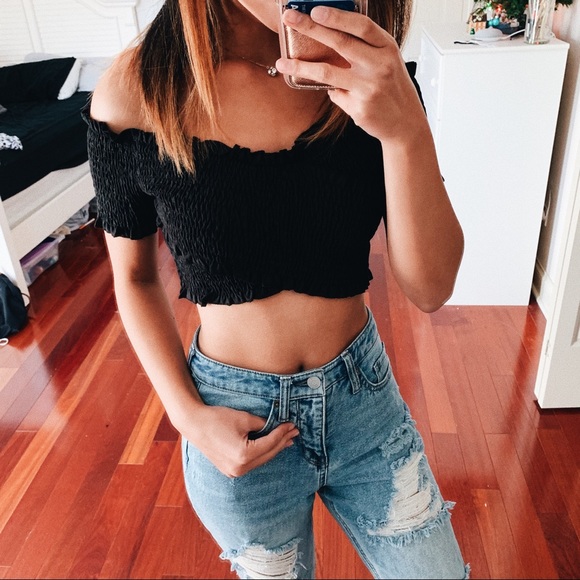 Forever 21 Tops - White smocked crop top